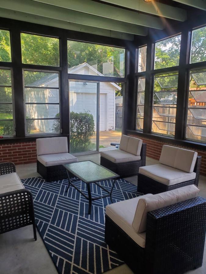 Spacious Centrally Located 3 Bed 2 Bath - Sleeps 8 Montgomery Buitenkant foto