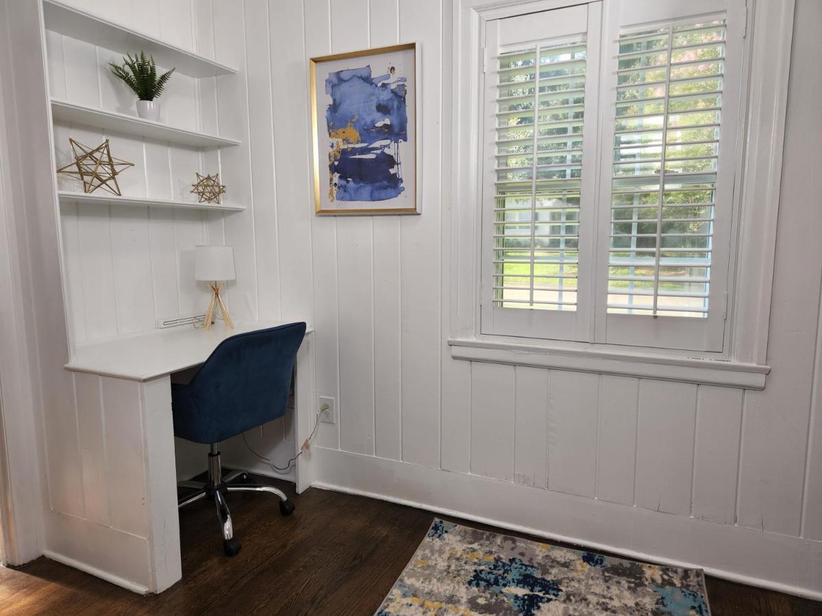 Spacious Centrally Located 3 Bed 2 Bath - Sleeps 8 Montgomery Buitenkant foto
